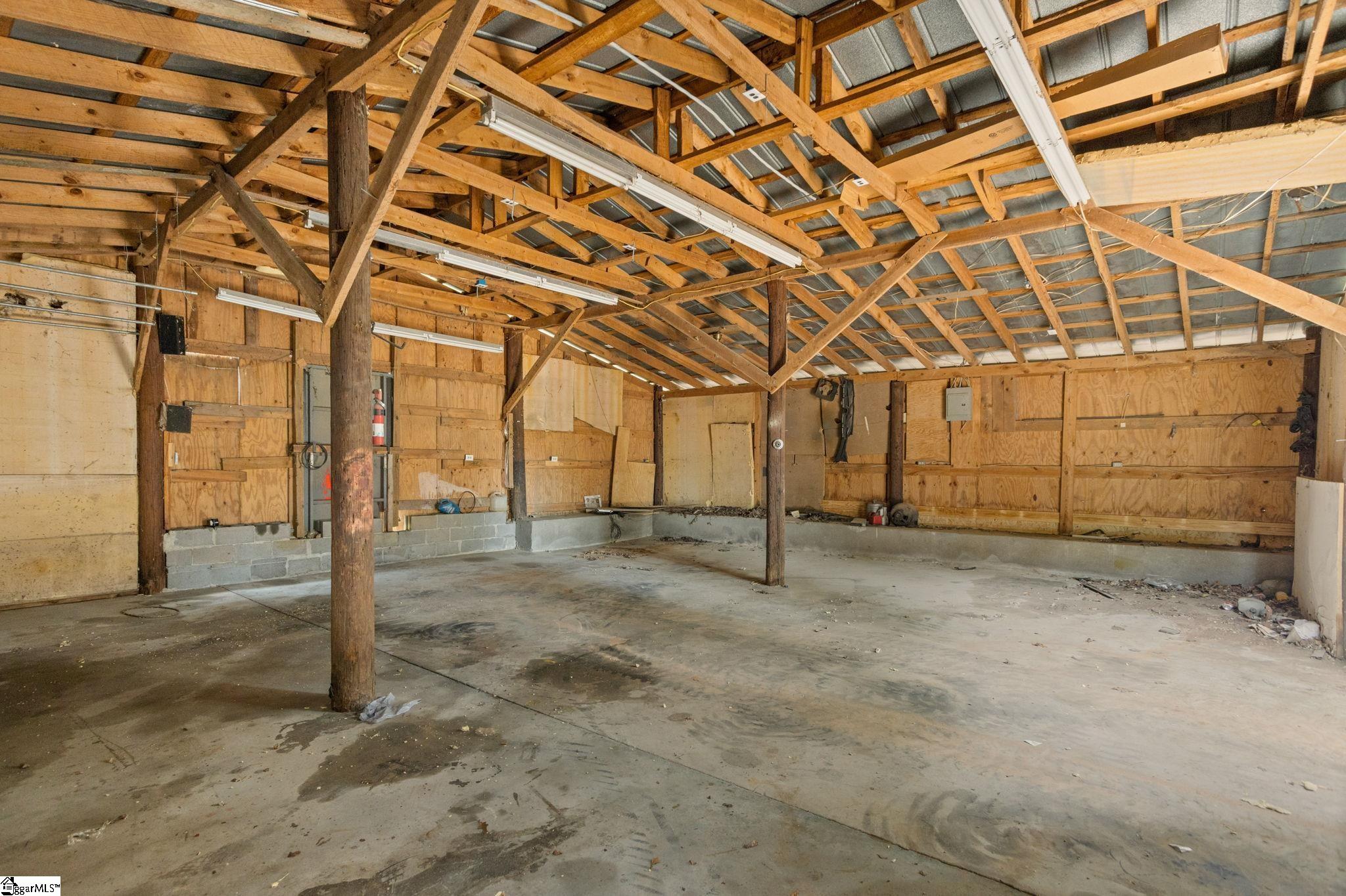 215 Timberlane Road Greer, SC 29651 - Photo 30 of 38
