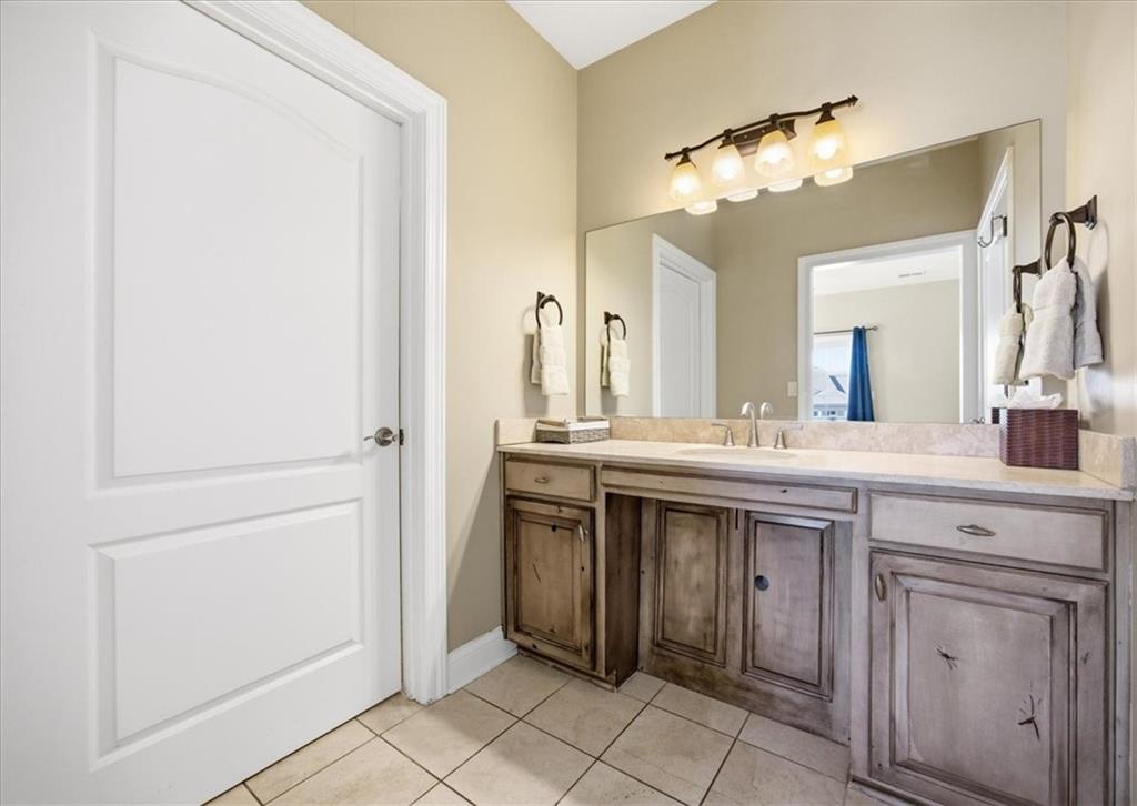 10875 Allen Way Parkville, MO 64152 - Photo 27 of 57