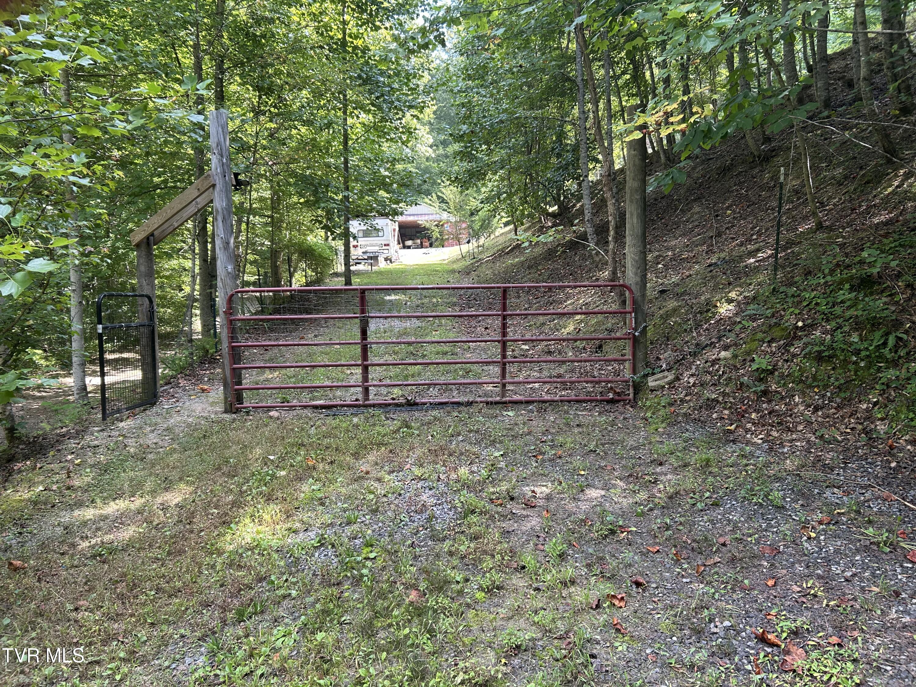 1272 Briar Fork Road Bean Station, TN 37708 - Photo 10 of 10 IMG_0397