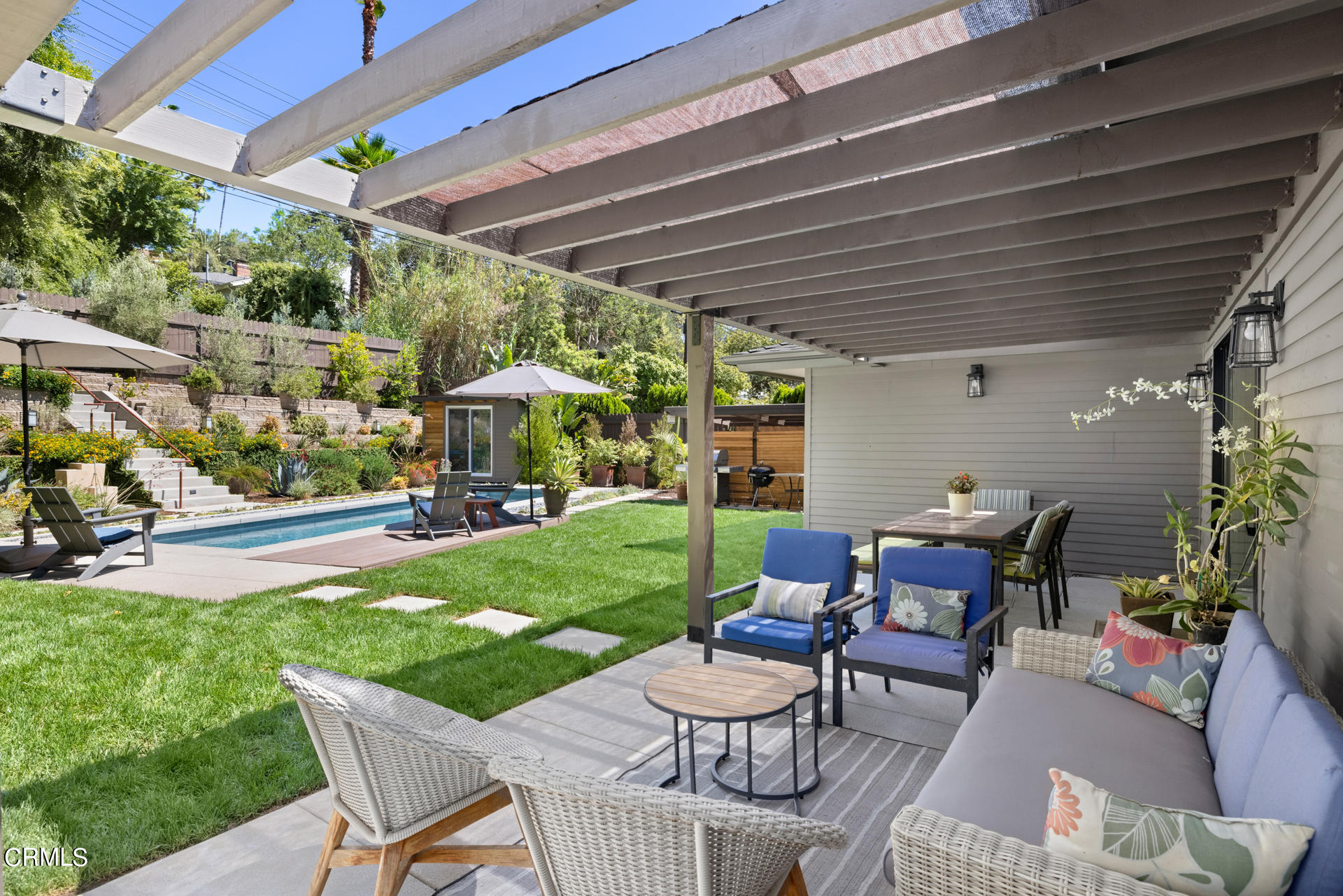 316 Glenullen Drive Pasadena, CA 91105 - Photo 31 of 43 a view of yard with seating space