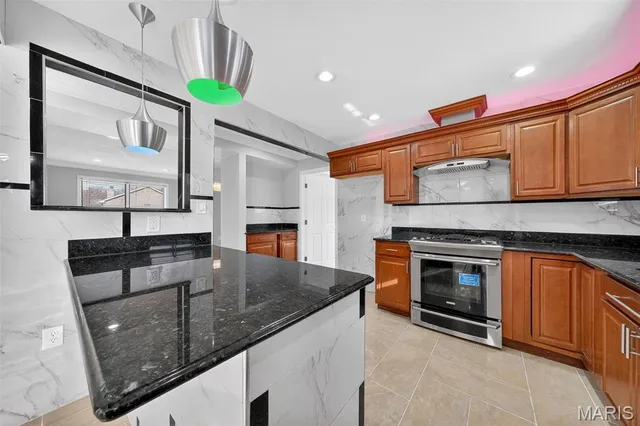 $390,000 | 1852 Partridge Berry Drive, Florissant, MO 63031