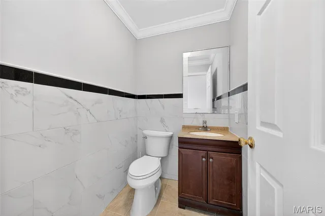 $390,000 | 1852 Partridge Berry Drive, Florissant, MO 63031