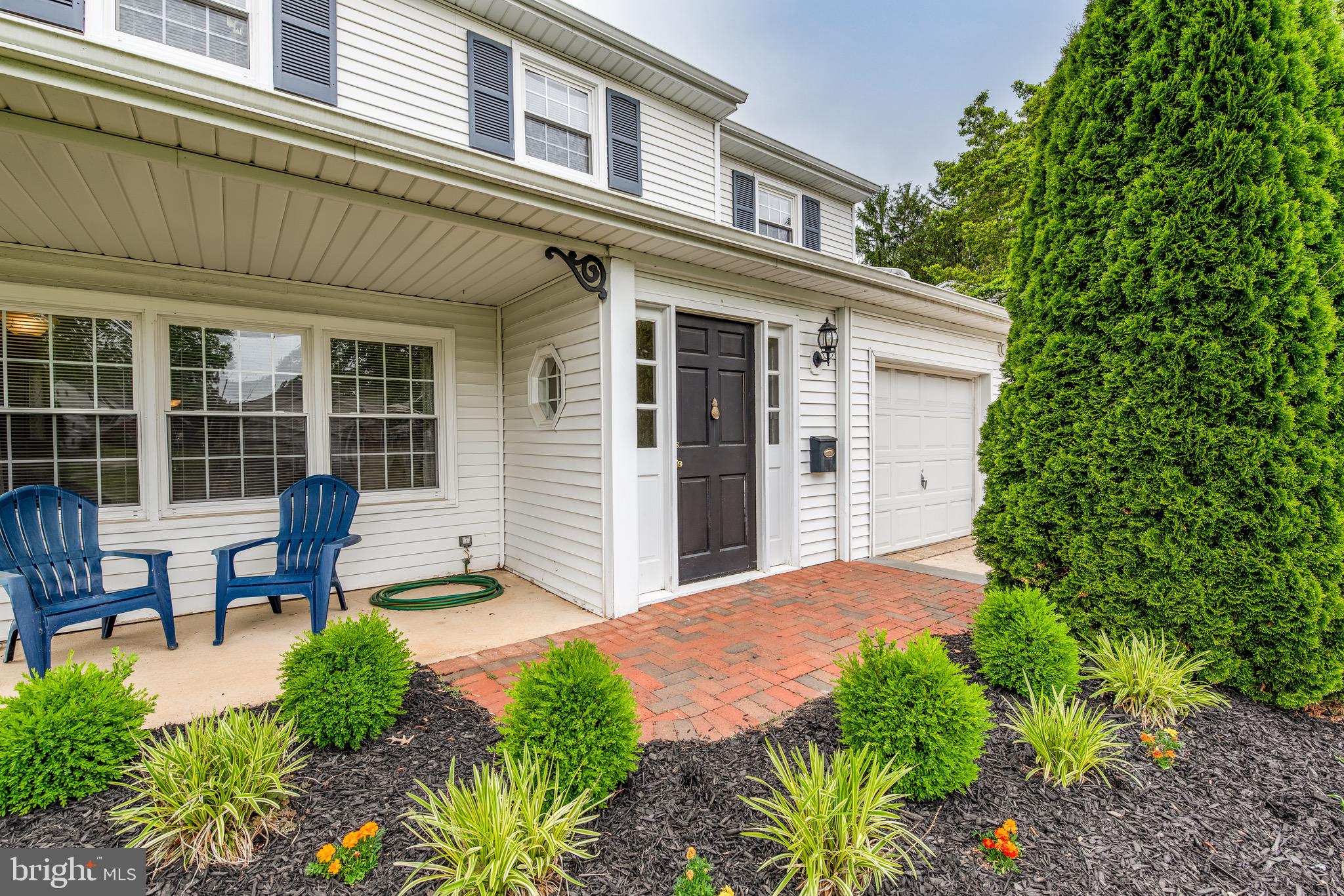14 Winnwood Road Newark, DE 19711 - Photo 2 of 20 Brick Walkway and Patio at Front Door