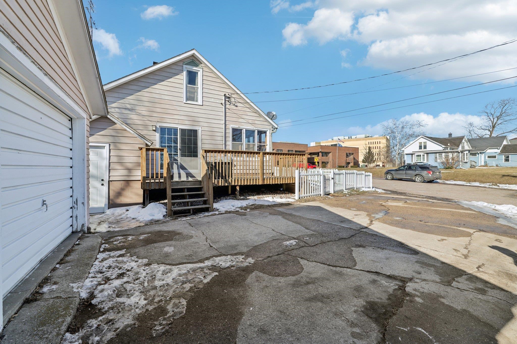 632 East Cook Street Portage, WI 53901 - Photo 53 of 54