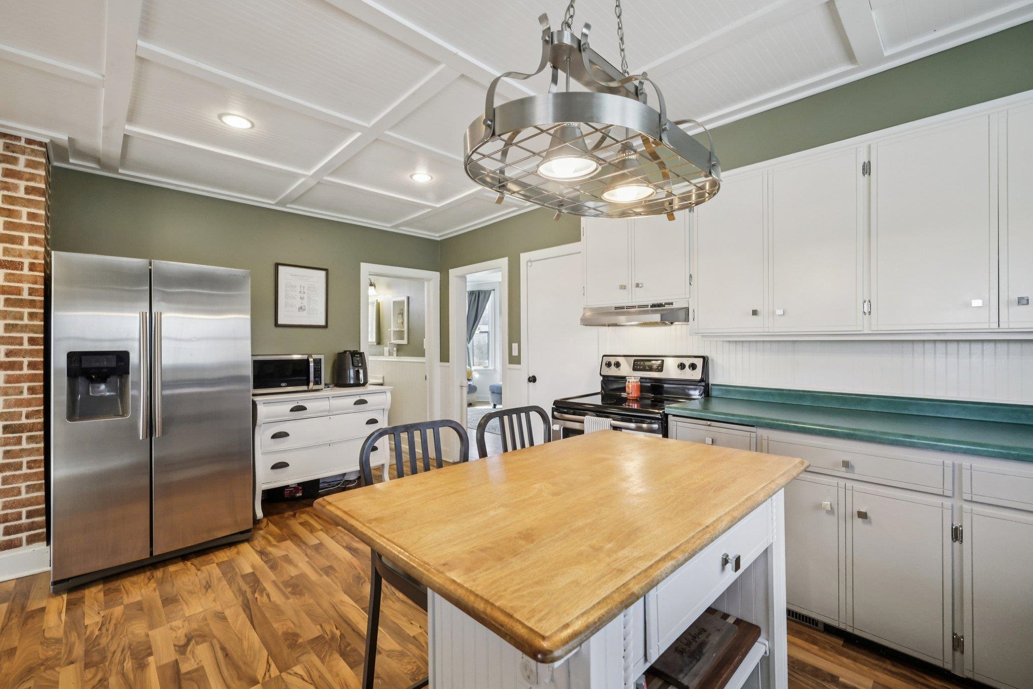 632 East Cook Street Portage, WI 53901 - Photo 10 of 54