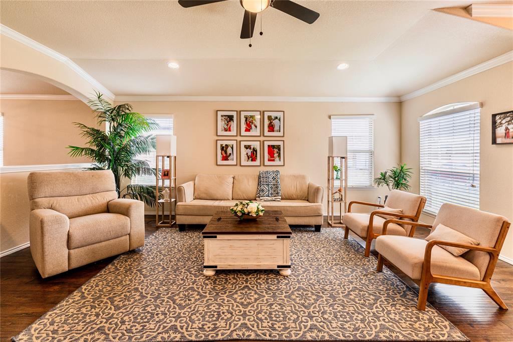 5513 Tama Drive Waco, TX 76708 - Photo 3 of 26