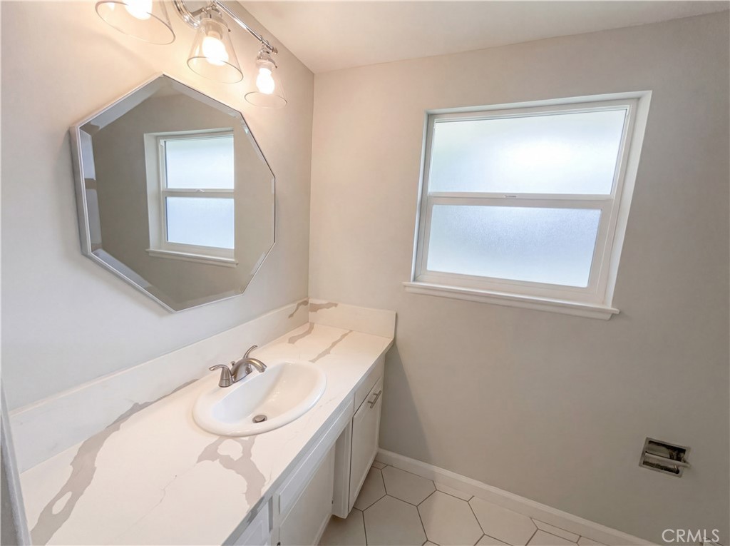 2906 Miguel Street Riverside, CA 92506 - Photo 13 of 19