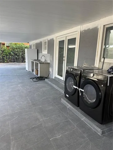 a view of a storage & utility room