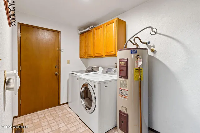 $315,000 | 619 North 32nd Avenue, Unit 13, Yakima, WA 98902