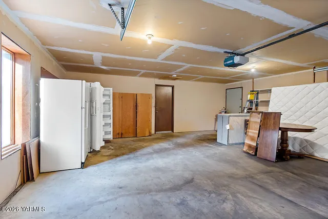 $315,000 | 619 North 32nd Avenue, Unit 13, Yakima, WA 98902