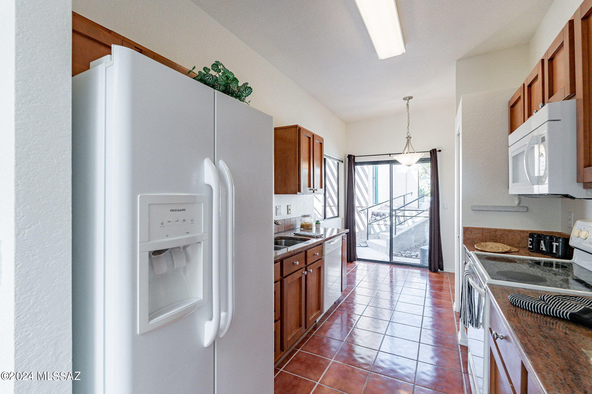 4990 North Valle Road Tucson, AZ 85750 - Photo 12 of 50