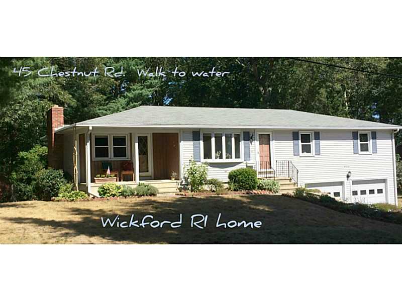 Exterior Front. Vinyl sided, insulated windows, newer septic, heating system & central air. Steps to the water too
