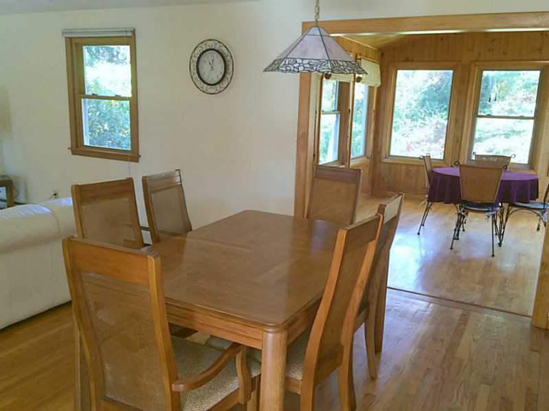 45 Chestnut Road North Kingstown, RI 02852 - Photo 8 of 25 Dining Room.