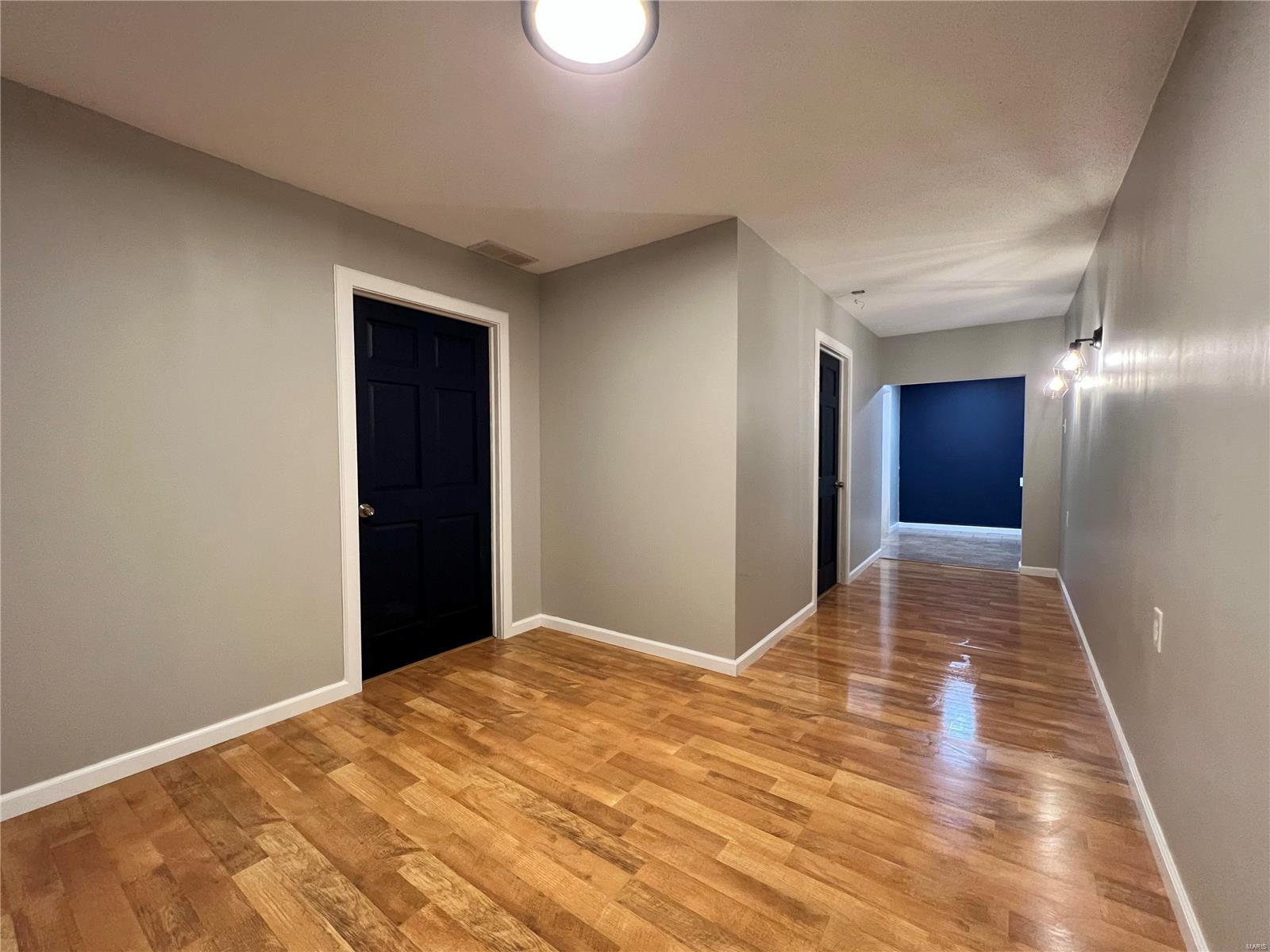 406 Walnut Street Alhambra, IL 62001 - Photo 11 of 18 Gallery Image 11