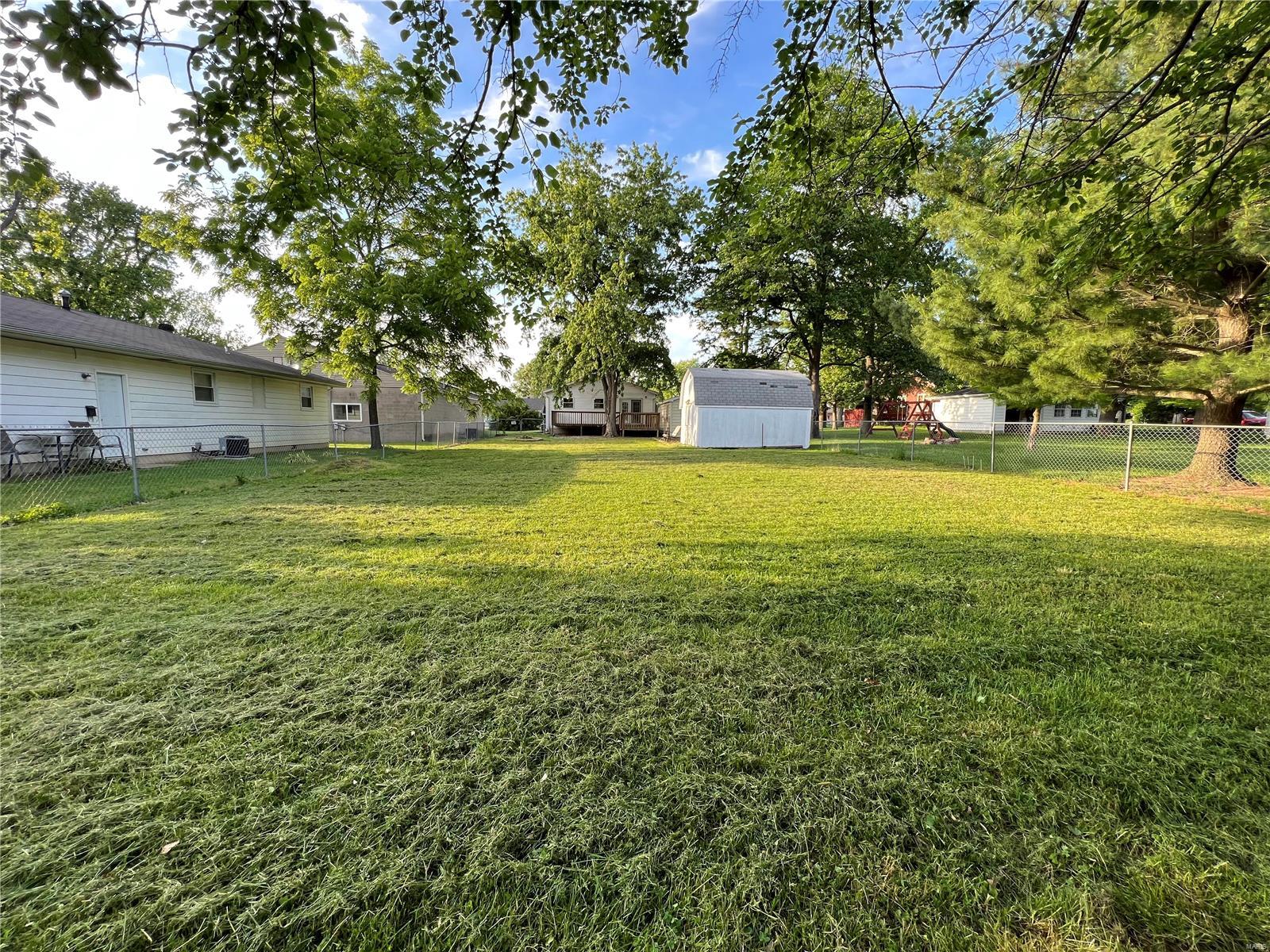 406 Walnut Street Alhambra, IL 62001 - Photo 17 of 18 Gallery Image 17