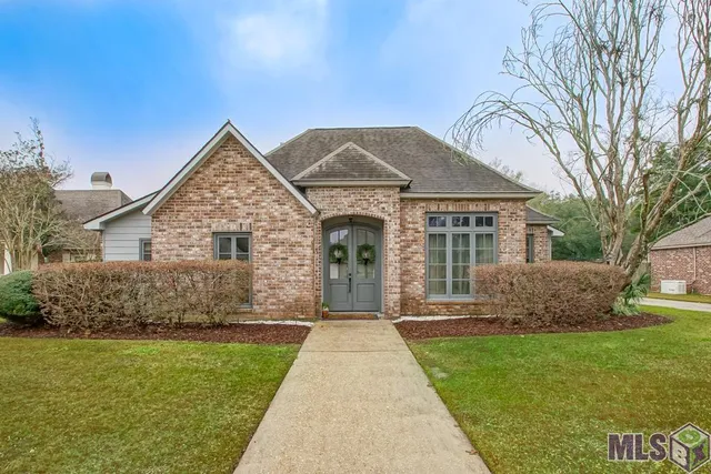 $625,000 | 16503 East Spanish Oaks Court, Prairieville, LA 70769