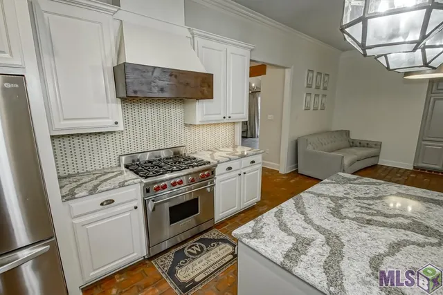 $625,000 | 16503 East Spanish Oaks Court, Prairieville, LA 70769