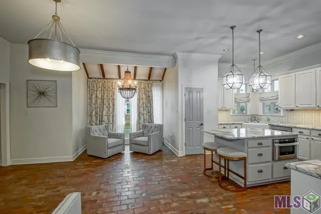 $625,000 | 16503 East Spanish Oaks Court, Prairieville, LA 70769