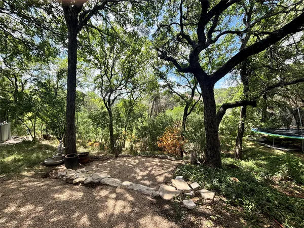 $2,800 | 338 Sailmaster Street, Lakeway, TX 78734
