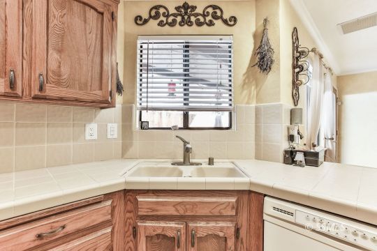 1121 West Lucille Court Ridgecrest, CA 93555 - Photo 13 of 36 Gallery Image 13