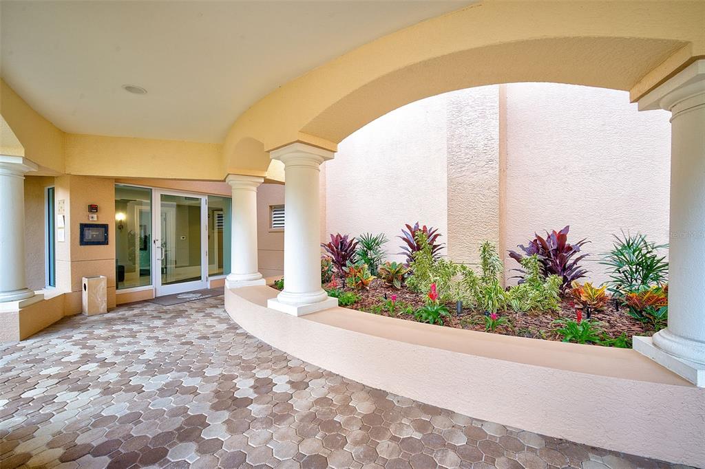 401 North Point Road, Unit 703 Osprey, FL 34229 - Photo 3 of 56 Gallery Image 3