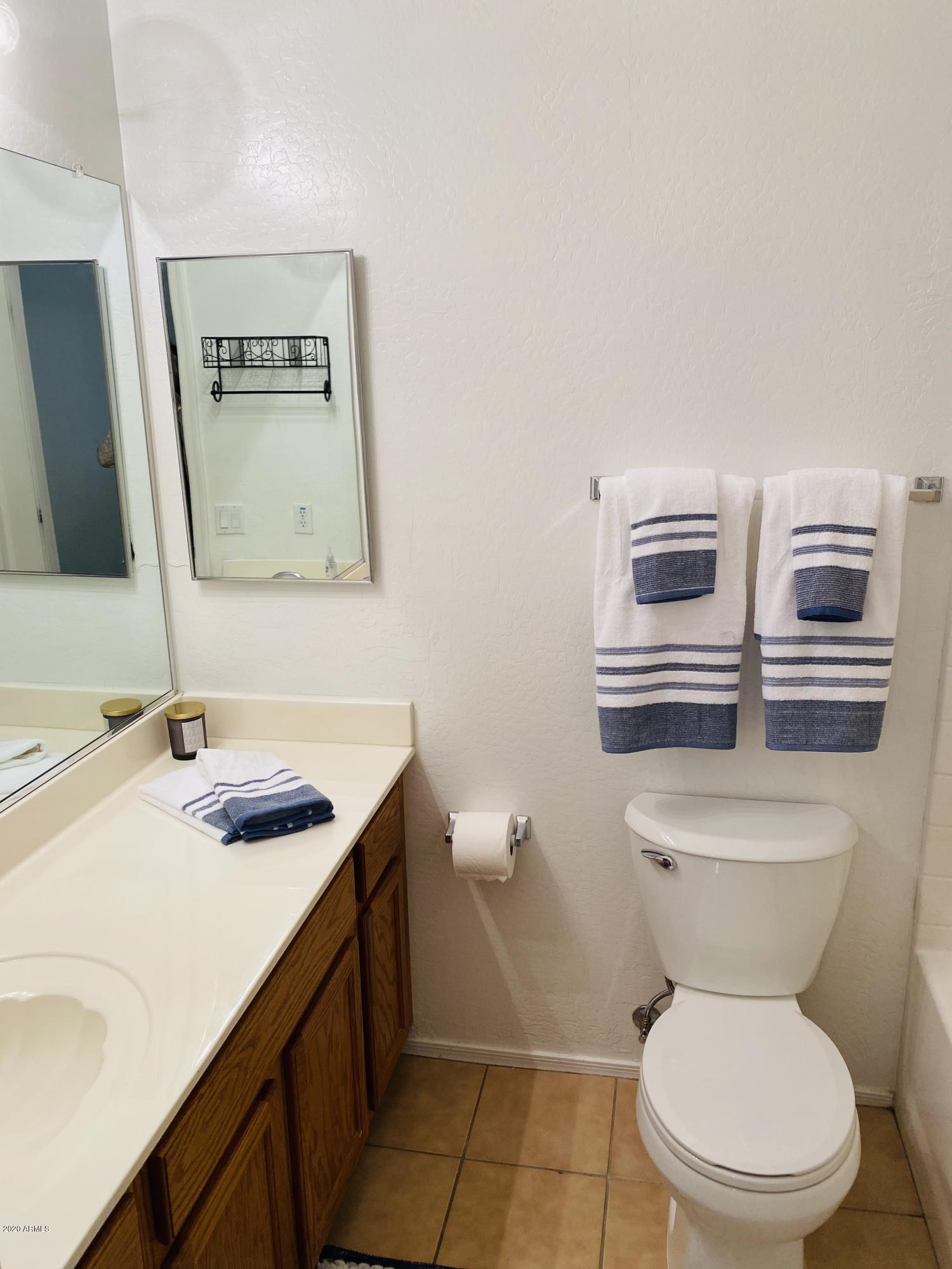 2150 East Bell Road, Unit 1117 Phoenix, AZ 85022 - Photo 22 of 30 IMG_E3340