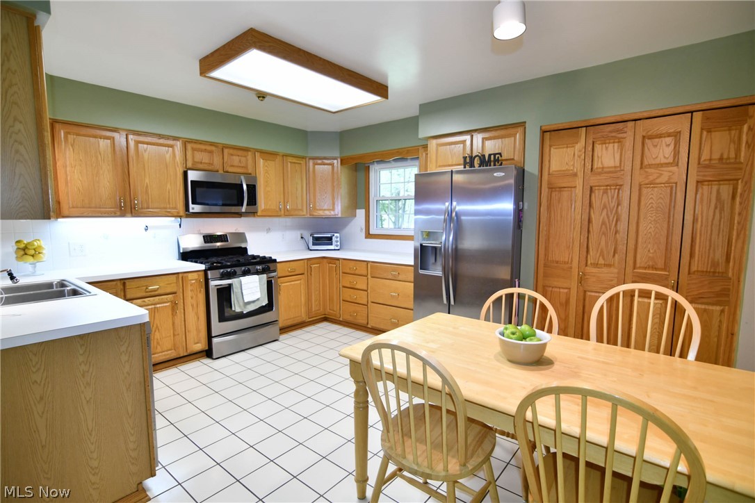 2805 Graham Road Stow, OH 44224 - Photo 8 of 35