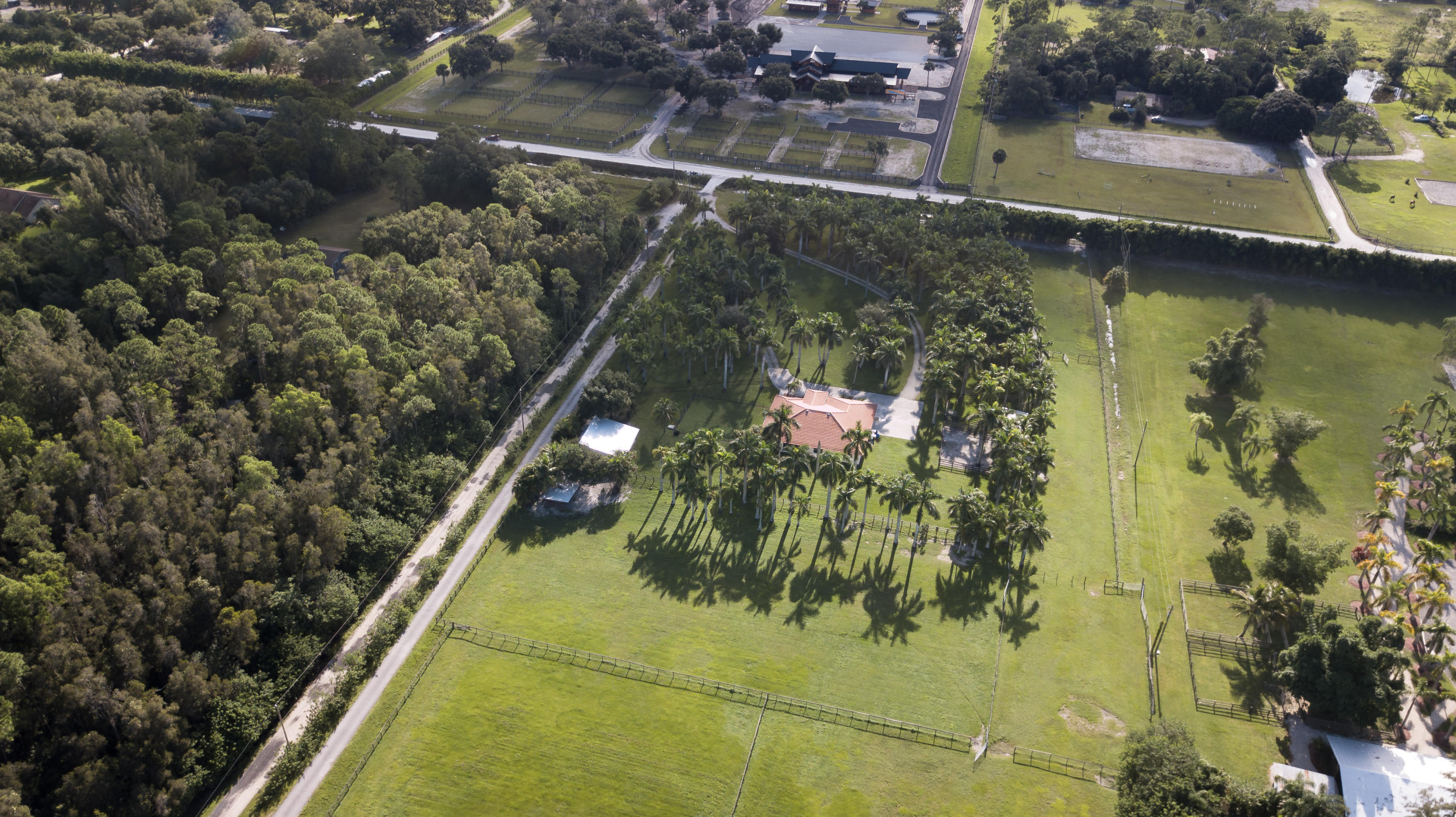 2379 B Road Loxahatchee Groves, FL 33470 - Photo 18 of 21 14
