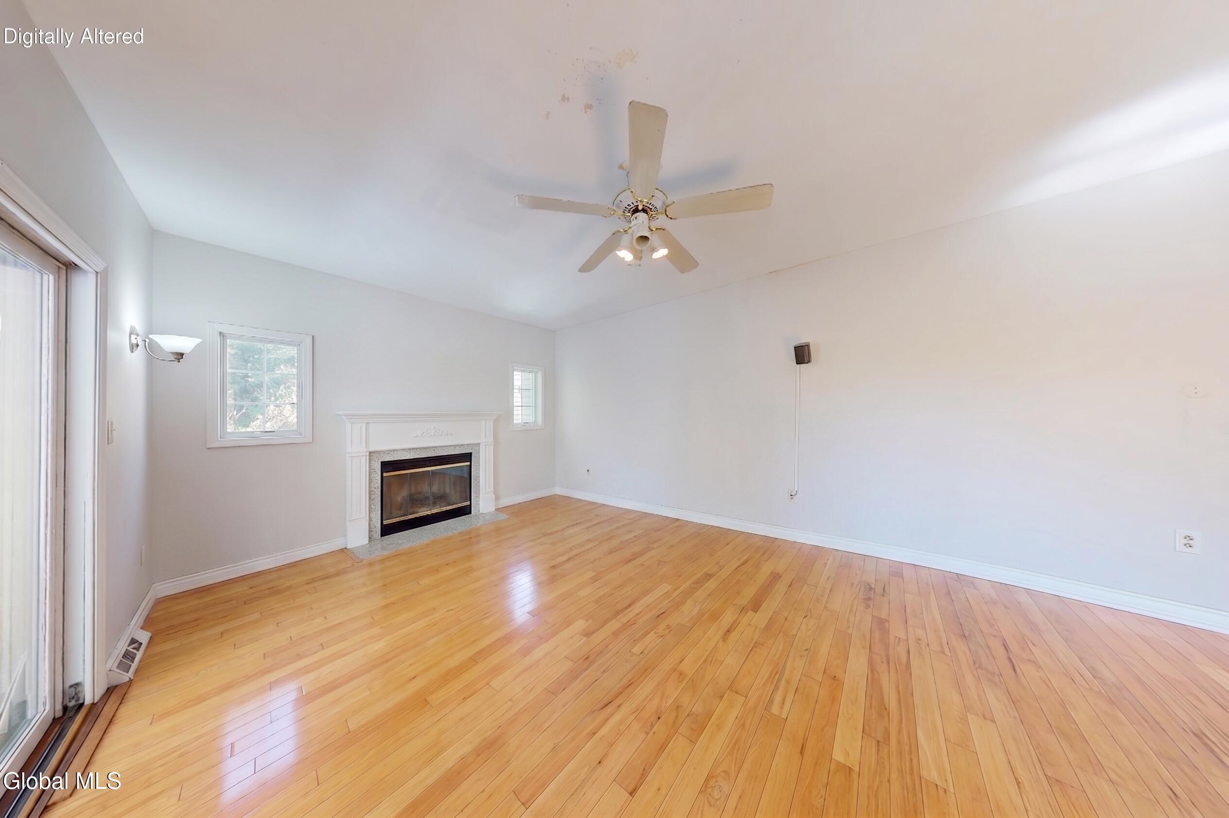 241 Van Aernem Road Malta, NY 12020 - Photo 25 of 39 Living room