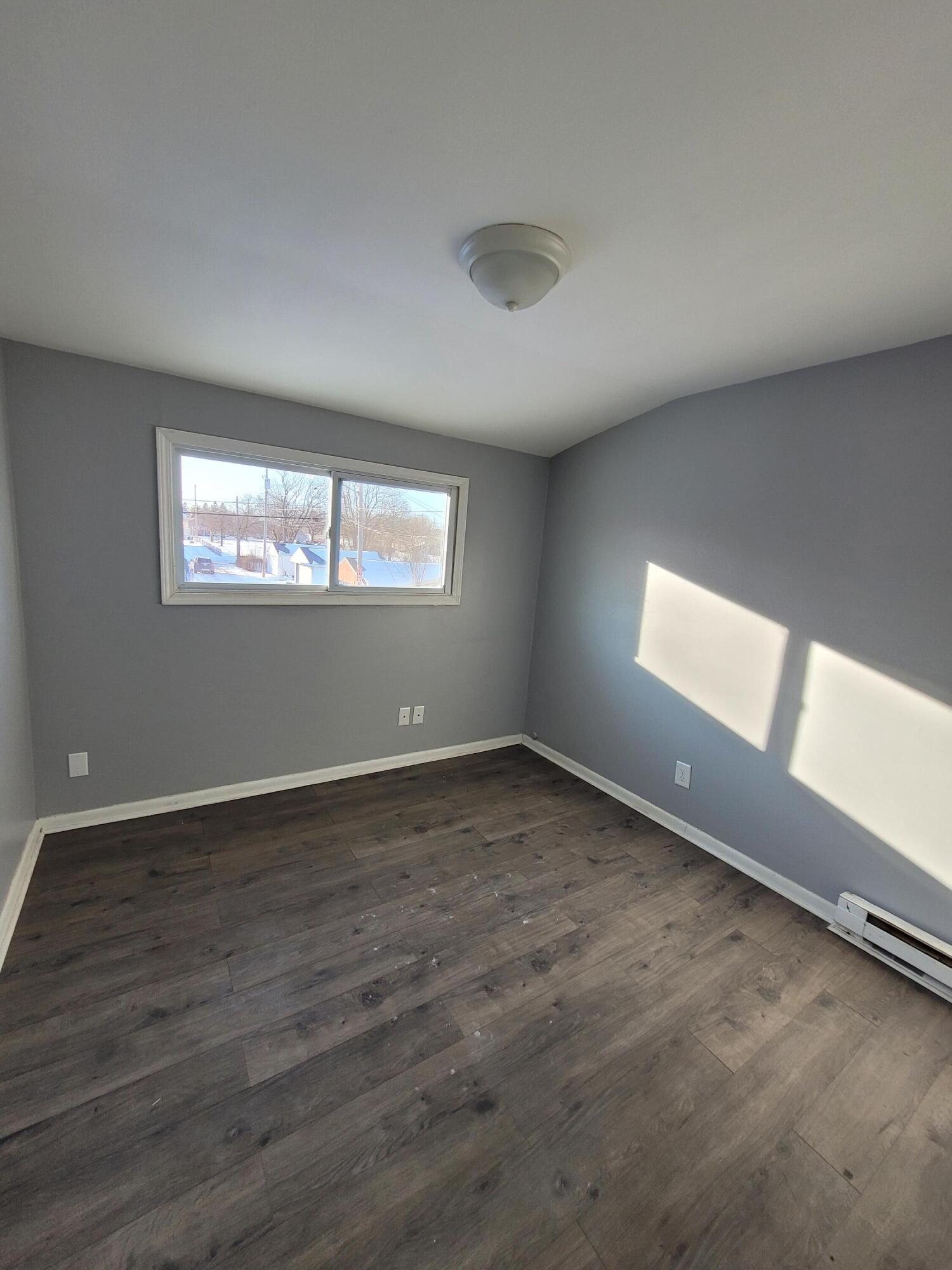 6183 North 38th Street Milwaukee, WI 53209 - Photo 8 of 10 Bedroom 1b