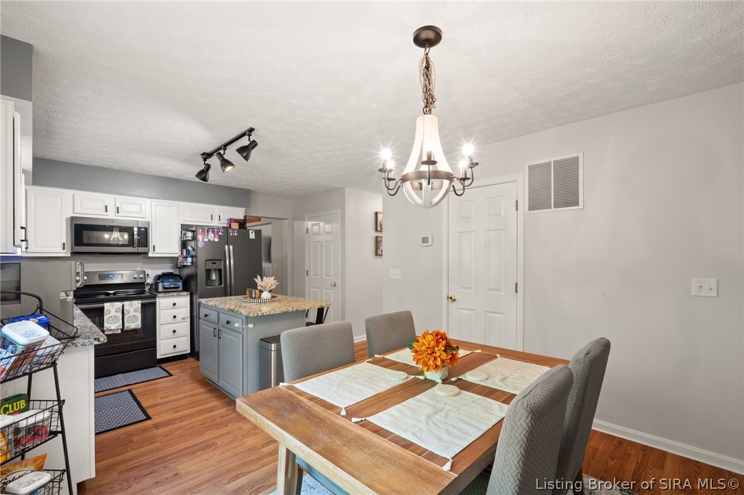 504 Timber Ridge Borden, IN 47106 - Photo 13 of 64 Gallery Image 13