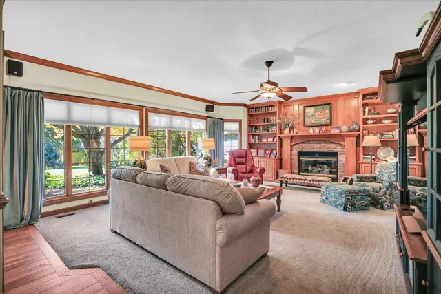 $529,900 | 4005 Pinecrest Road, Champaign, IL 61822