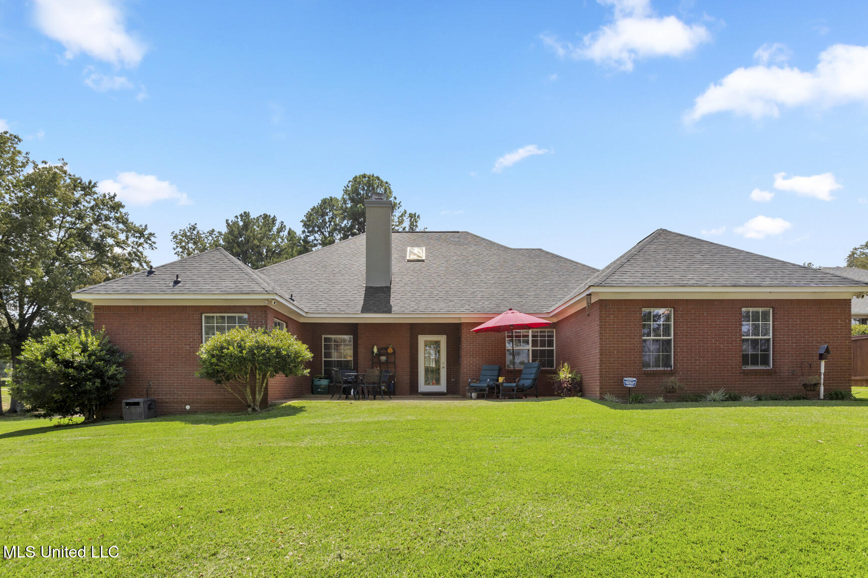 102 Park Place Clinton, MS 39056 - Photo 35 of 36 102 Park Place-40