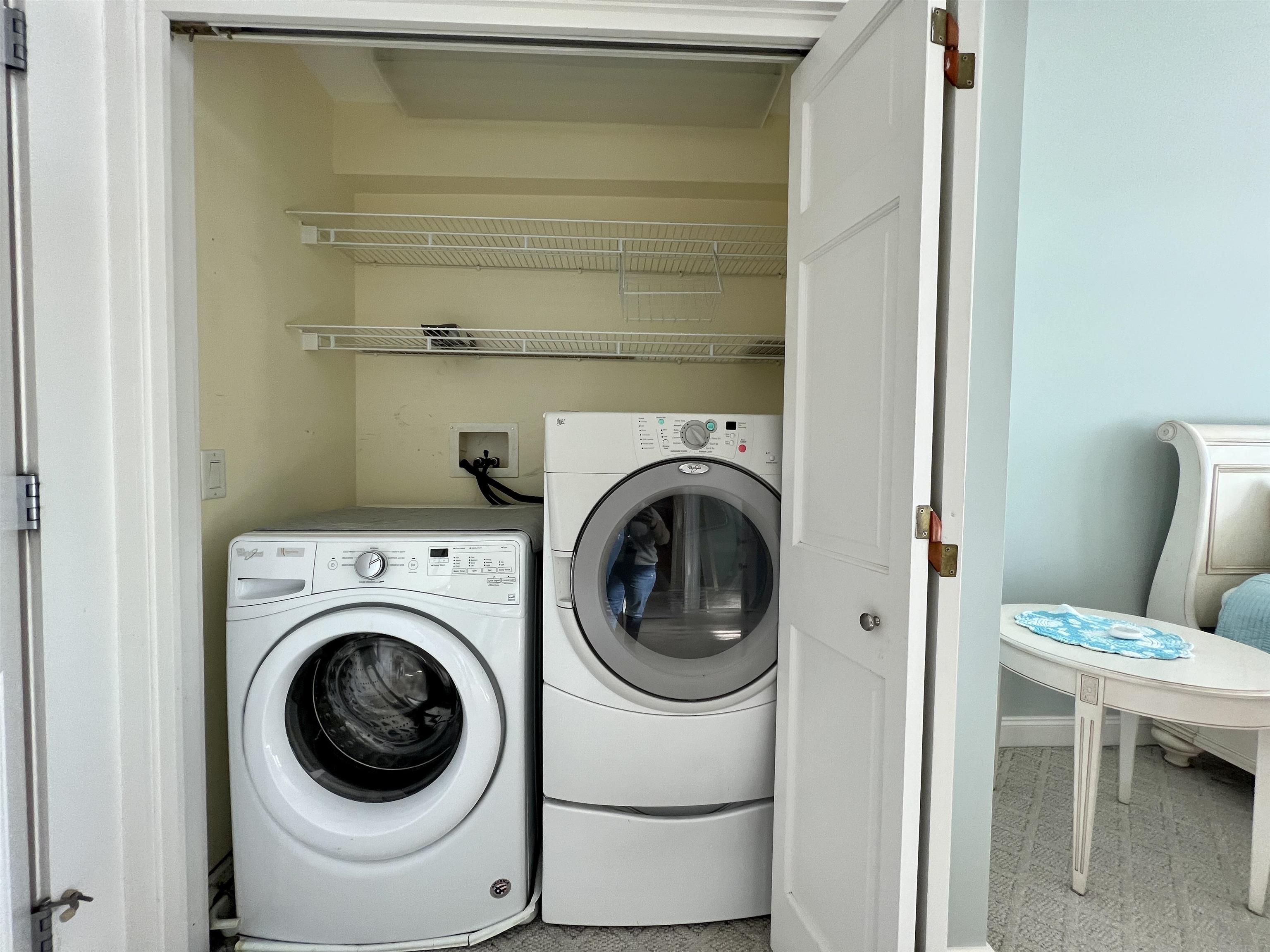 4 Island Avenue, Unit 4 Kittery, ME 03904 - Photo 16 of 47