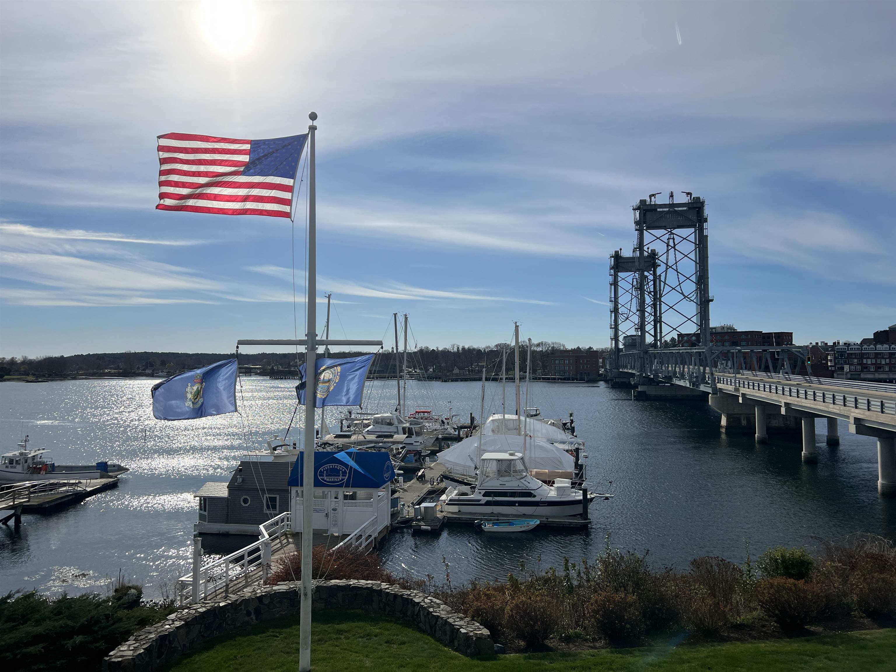 4 Island Avenue, Unit 4 Kittery, ME 03904 - Photo 2 of 47