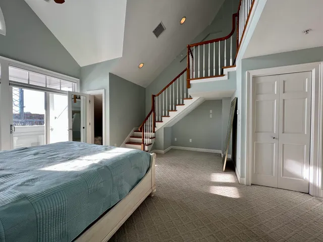 $4,500 | 4 Island Avenue, Unit 4, Kittery, ME 03904