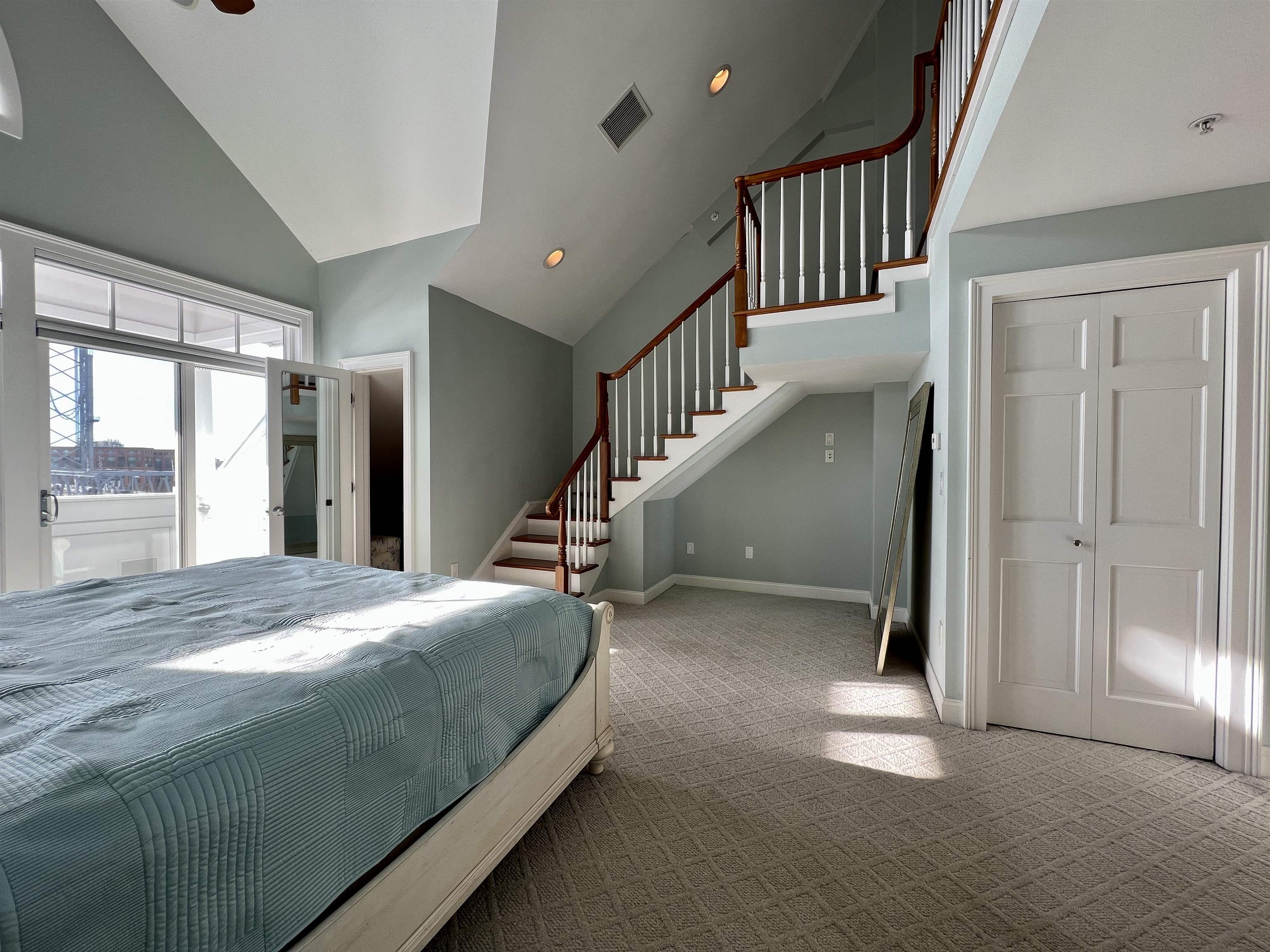 4 Island Avenue, Unit 4 Kittery, ME 03904 - Photo 23 of 47