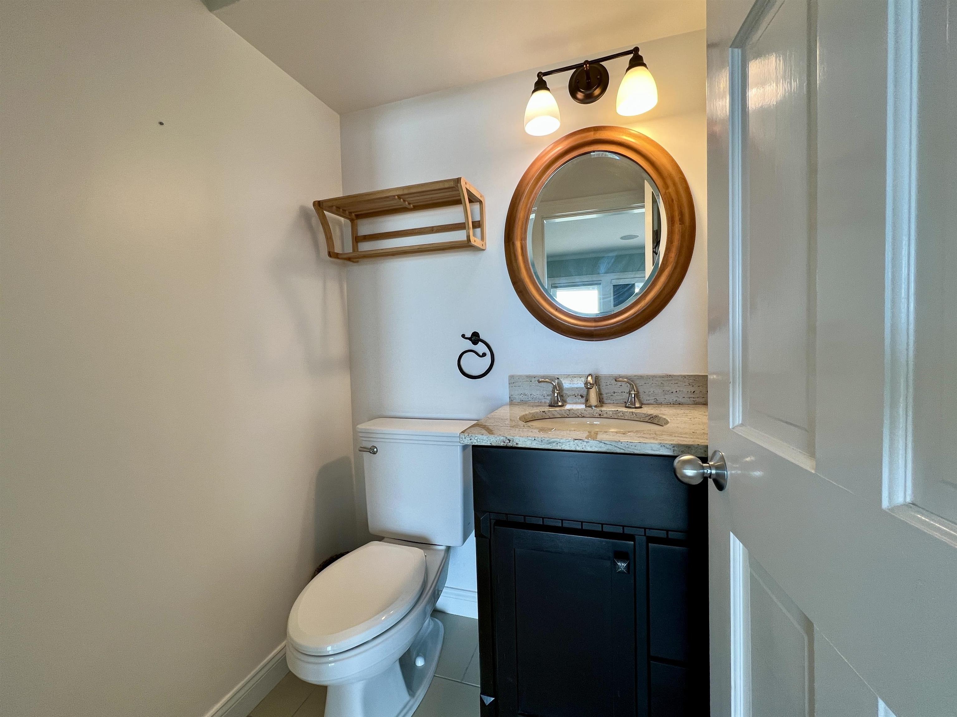 4 Island Avenue, Unit 4 Kittery, ME 03904 - Photo 34 of 47