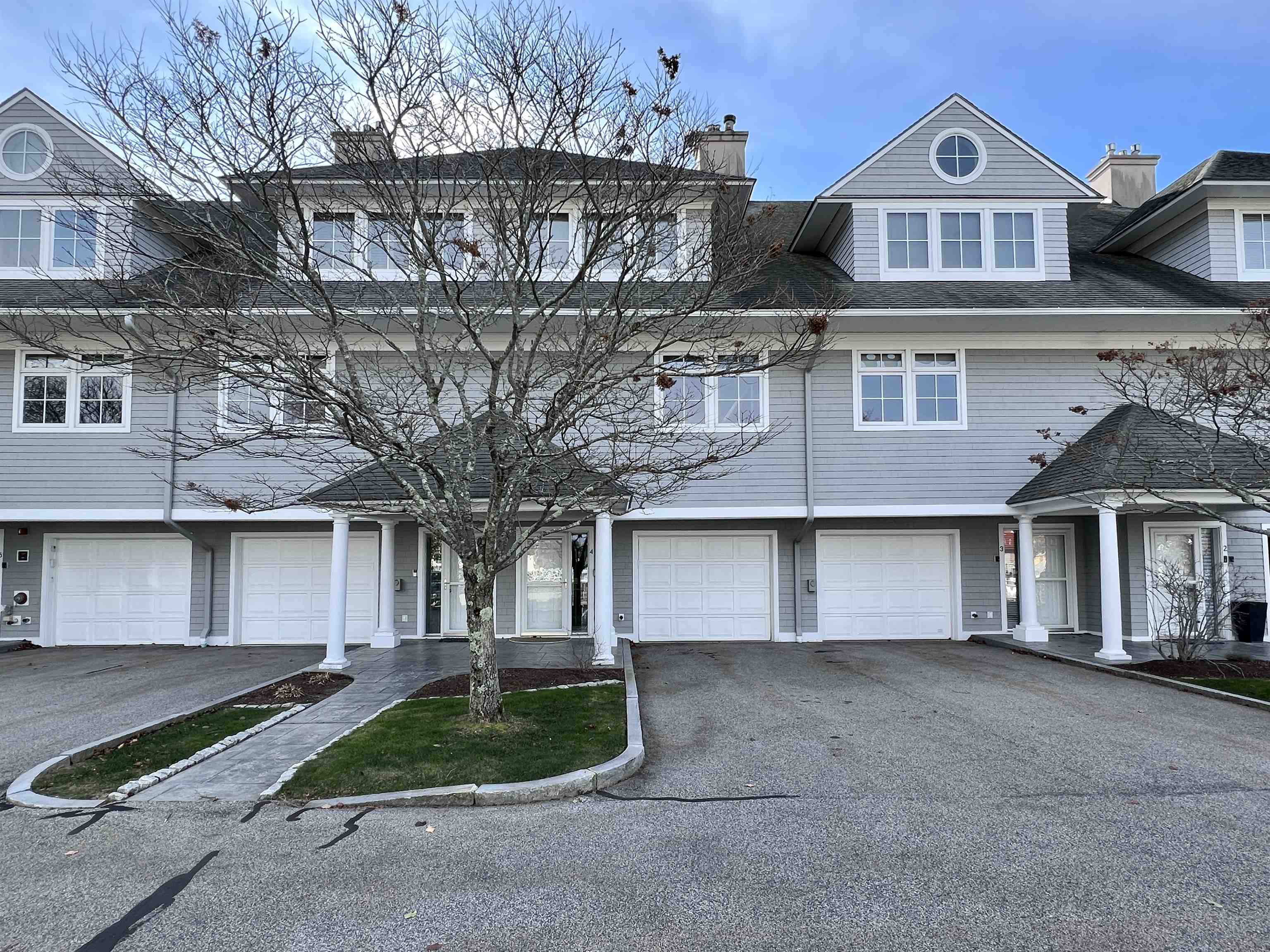 4 Island Avenue, Unit 4 Kittery, ME 03904 - Photo 46 of 47