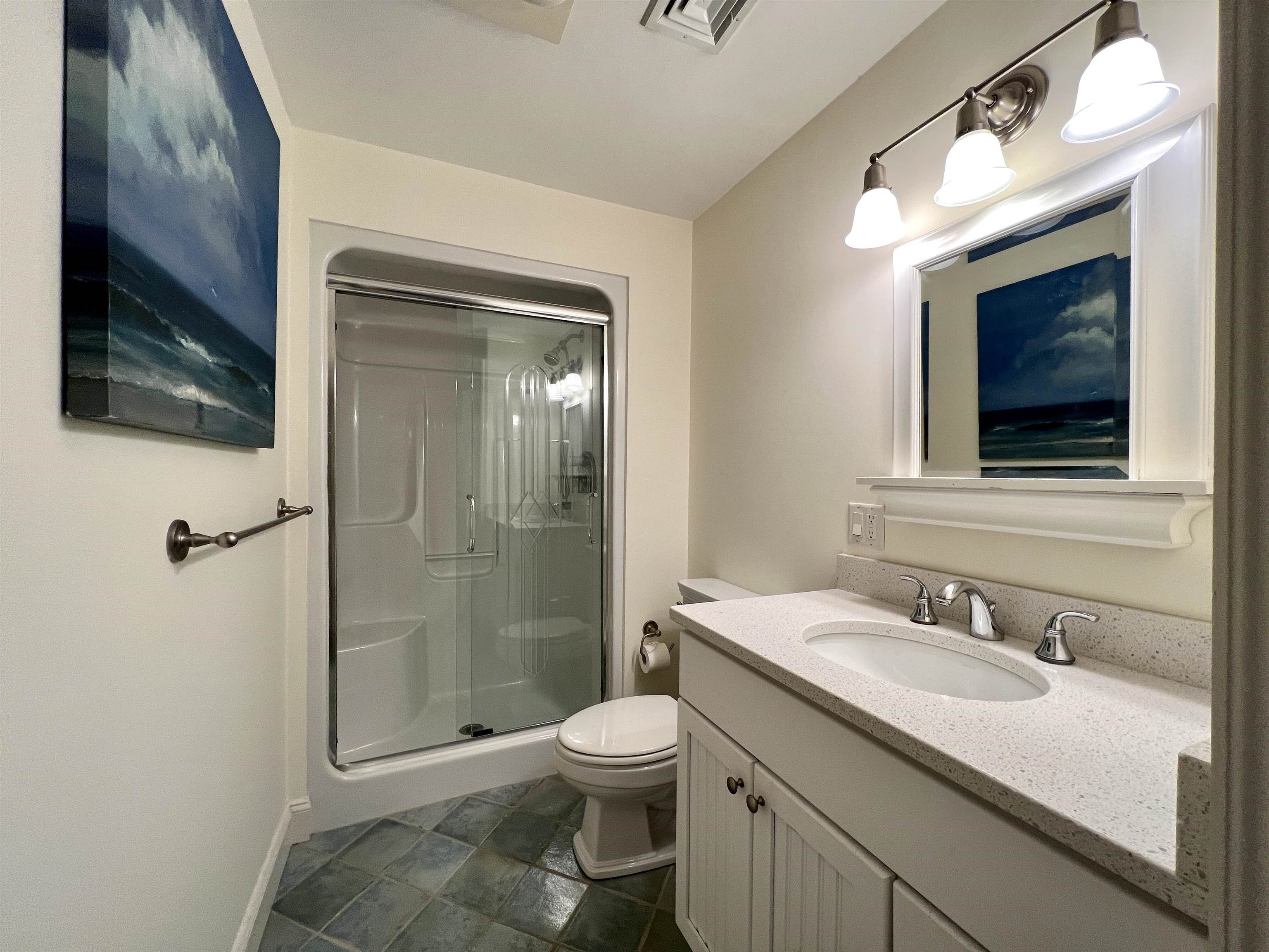 4 Island Avenue, Unit 4 Kittery, ME 03904 - Photo 8 of 47