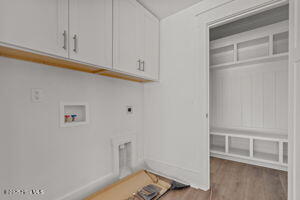 498 Genoe's Point Road Southwest Supply, NC 28462 - Photo 32 of 34 Drop Zone and Laundry