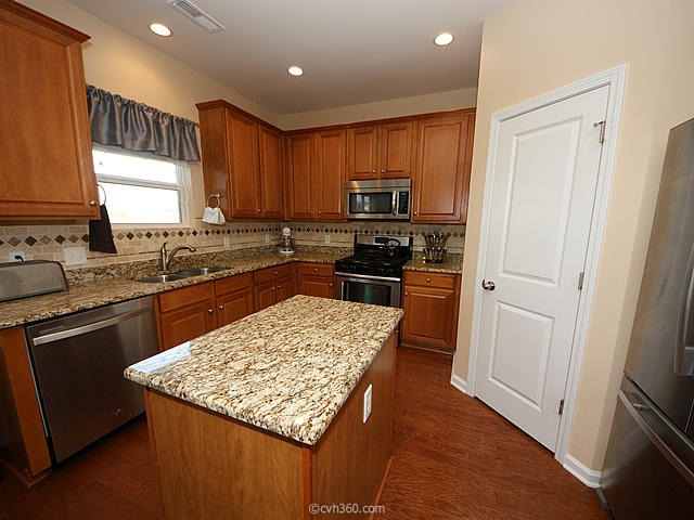 195 Decatur Drive Summerville, SC 29486 - Photo 7 of 38 13