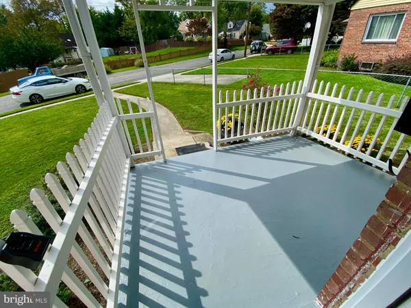 $3,250 | 7132 Parkview Avenue, Falls Church, VA 22042