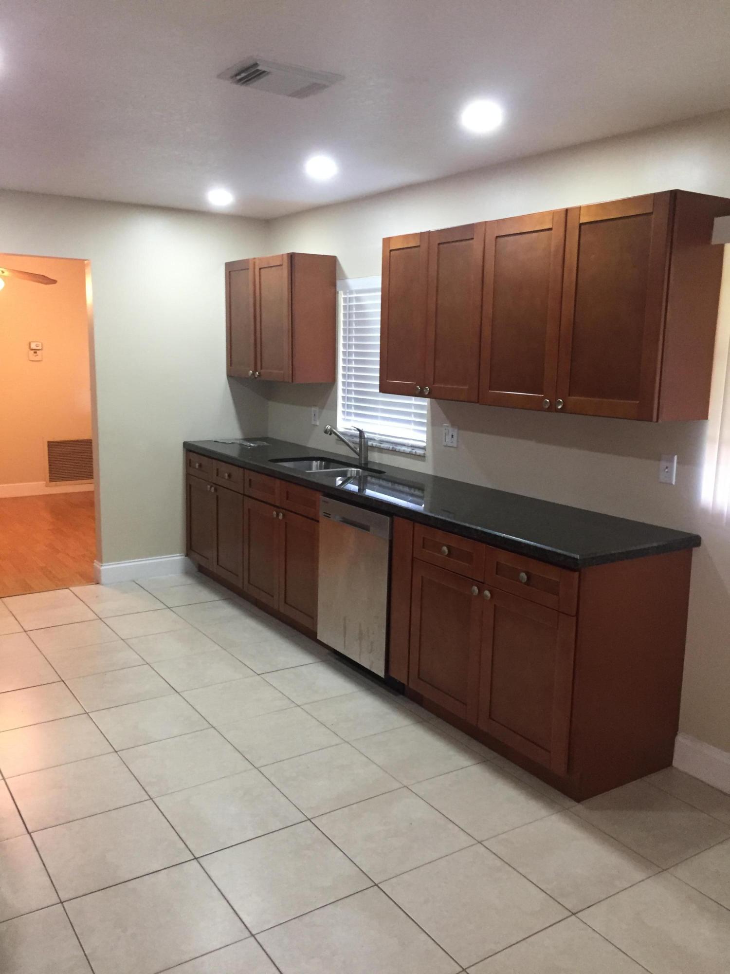 22447 Southwest 56th Avenue Boca Raton, FL 33433 - Photo 6 of 11 Photo Mar 04, 2 31 09 PM