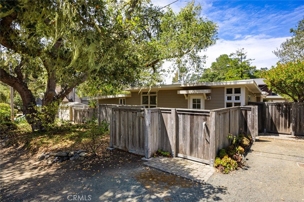 1501 Emerson Road Cambria, CA 93428 - Photo 30 of 47 Gallery Image 30