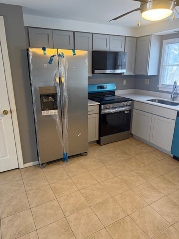83-85 Albert Avenue Springfield, MA 01151 - Photo 3 of 14 Gallery Image 3