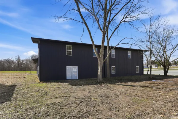 818 West Business 30, Columbia City, IN 46725