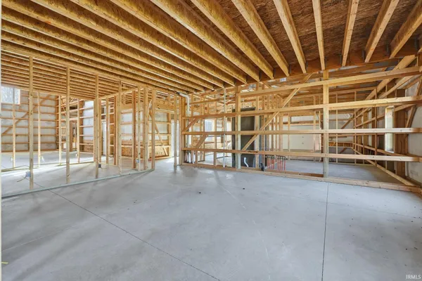 818 West Business 30, Columbia City, IN 46725