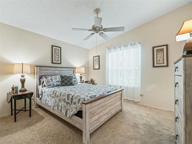 $2,400 | 1322 Hollyberry Place, The Villages, FL 32162