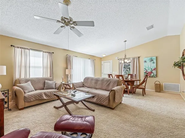 $2,400 | 1322 Hollyberry Place, The Villages, FL 32162